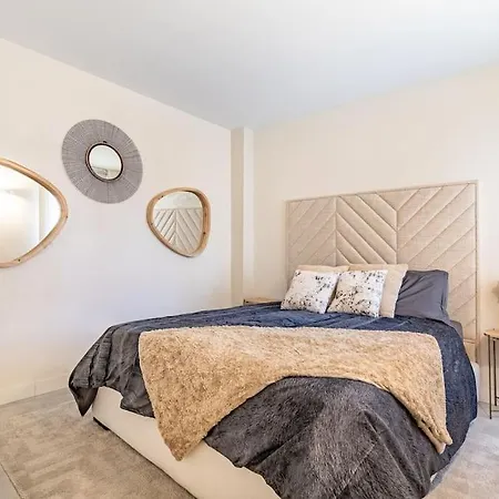 Ayma Naranjos Apartmán *